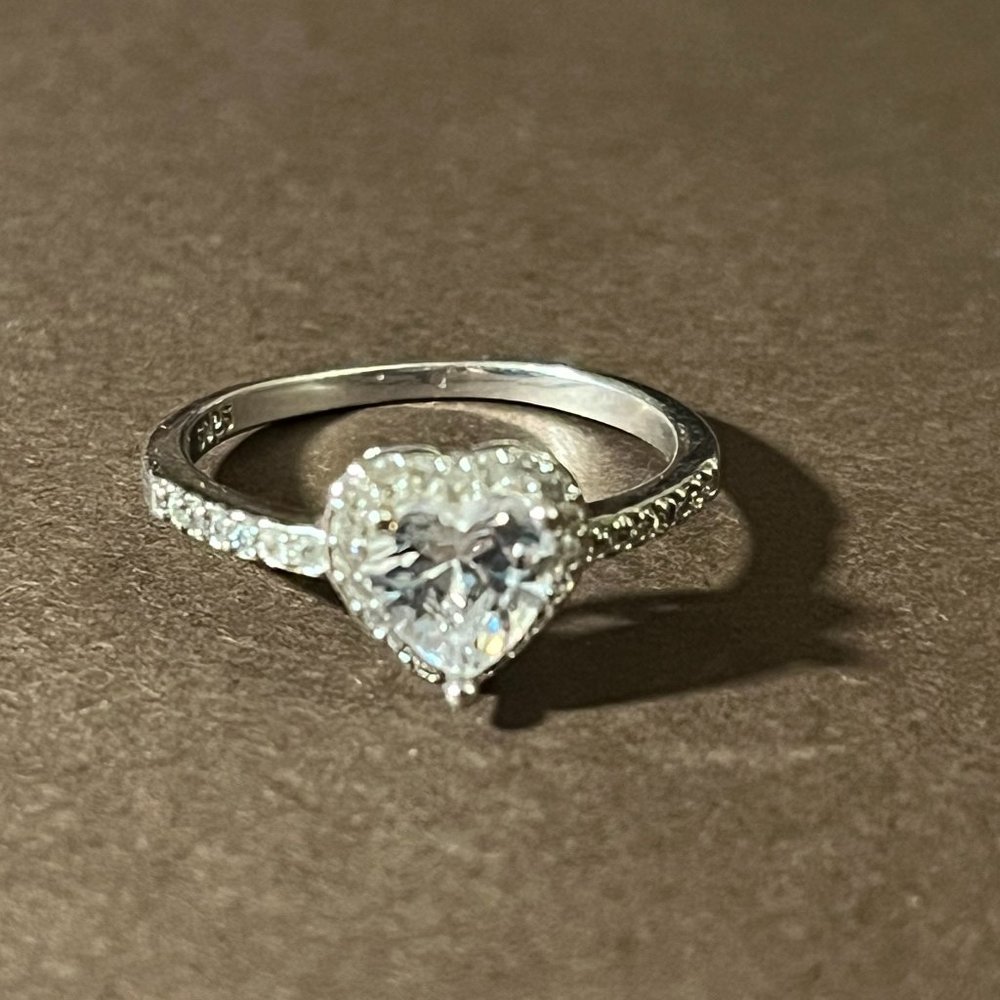 White Heart shape Topaz Ring